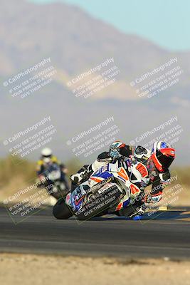 media/Dec-07-2024-CVMA (Sat) [[21c5f1ef85]]/Race 12-Supersport Middleweight/